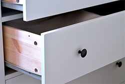 Change your hardware cabinet drawer