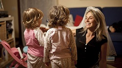 Single-income families: 6 secrets to help make ends meet mom with twins