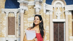 What college students should know about money