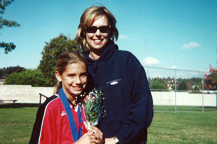 Alex Morgan Alex with mom