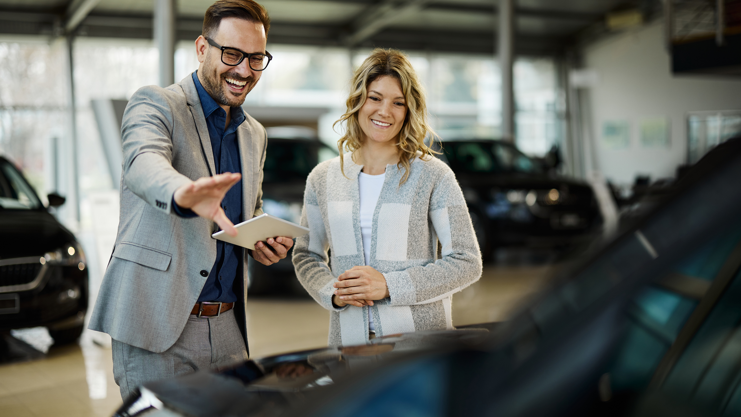 7 Tactics Car Salespeople Hope You Don't Know