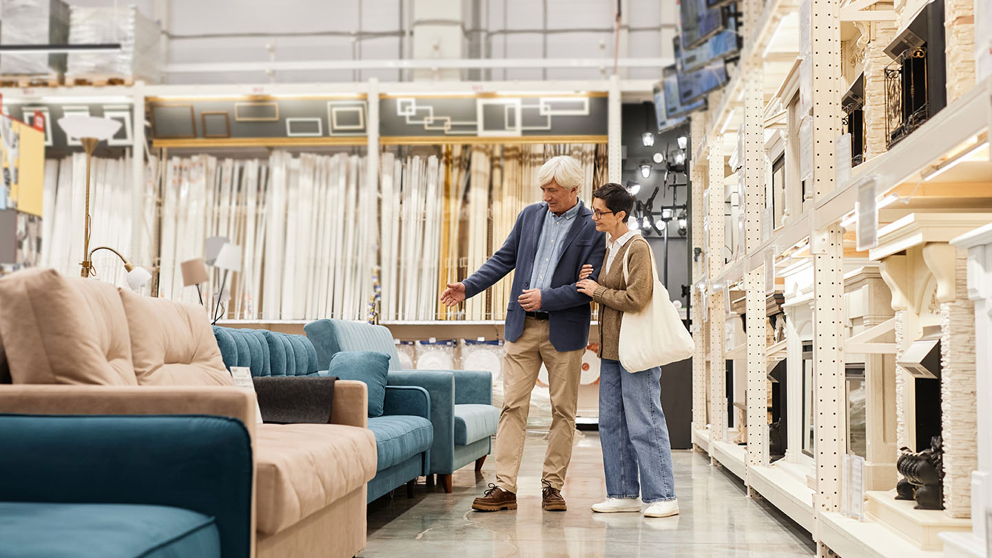 How to use a credit card to buy furniture