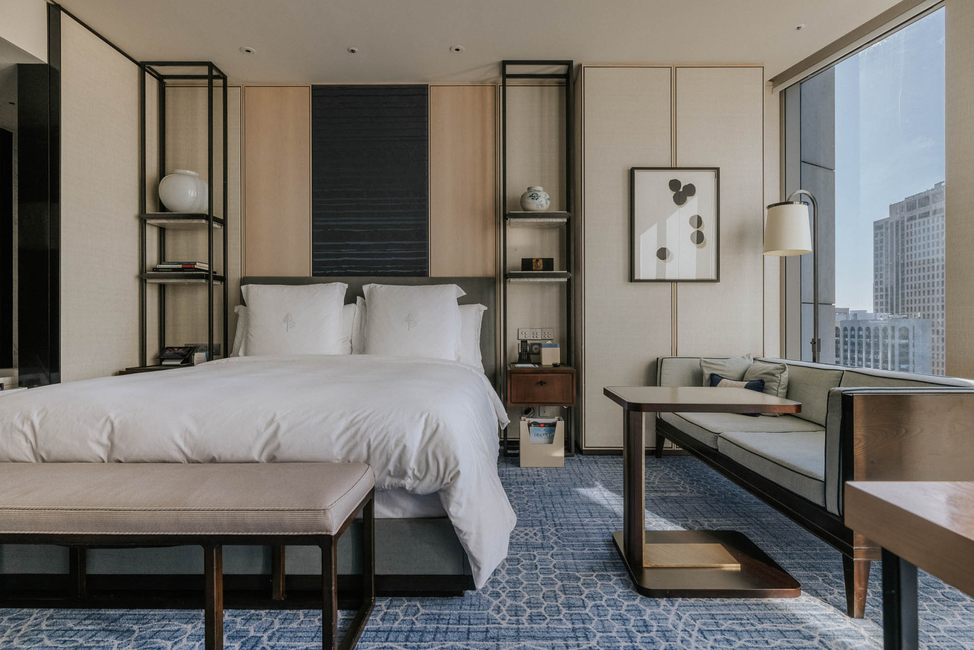 Standard Deluxe Room at Four Seasons Seoul