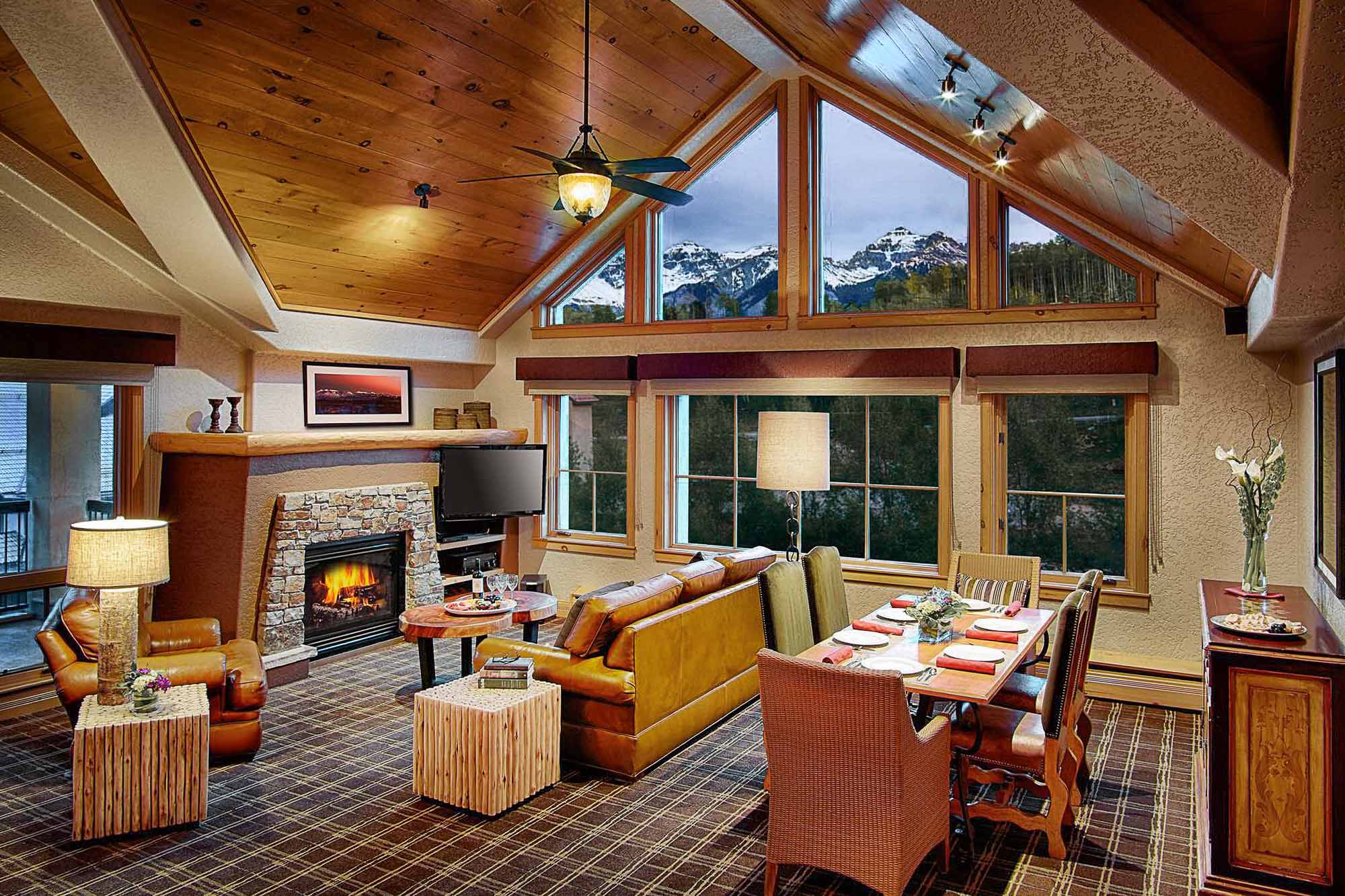 Lodge suite at Fairmont Heritage Place