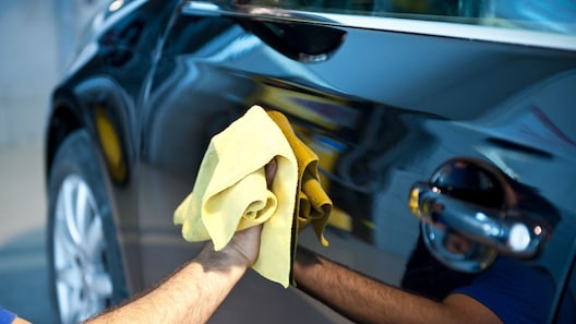 How to Remove Tree Sap from Car: Quick & Easy Tips